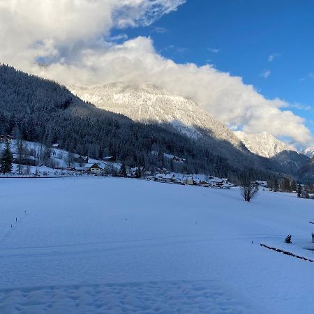 Das Almsternderl - Gemutliche Wohnung In Gosau Dış mekan fotoğraf